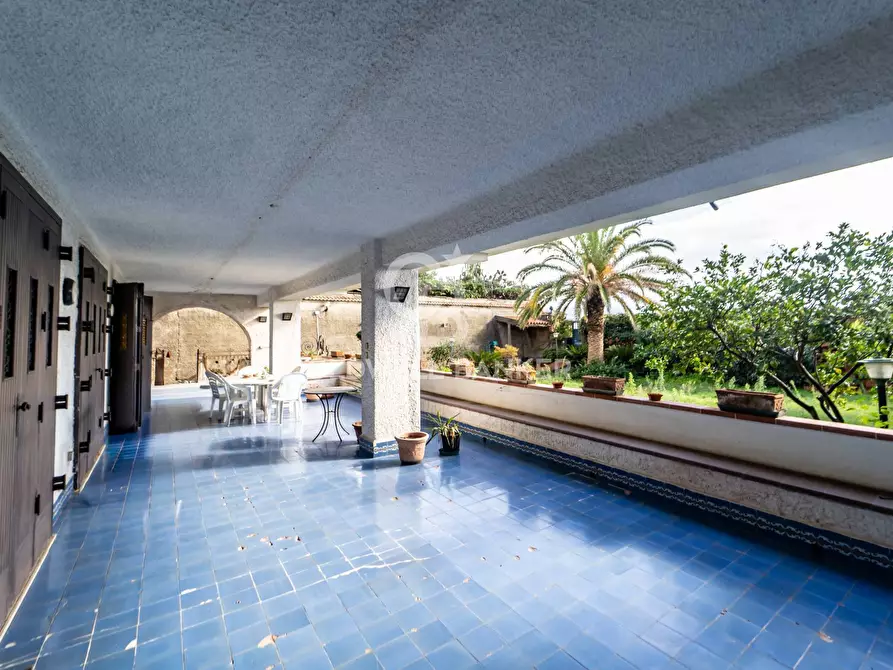 Immagine 53 di Villa in vendita  in Via Consolare Pompea 108 a Messina