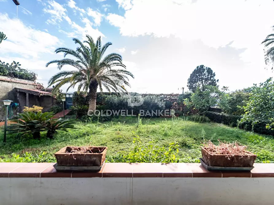 Immagine 55 di Villa in vendita  in Via Consolare Pompea 108 a Messina