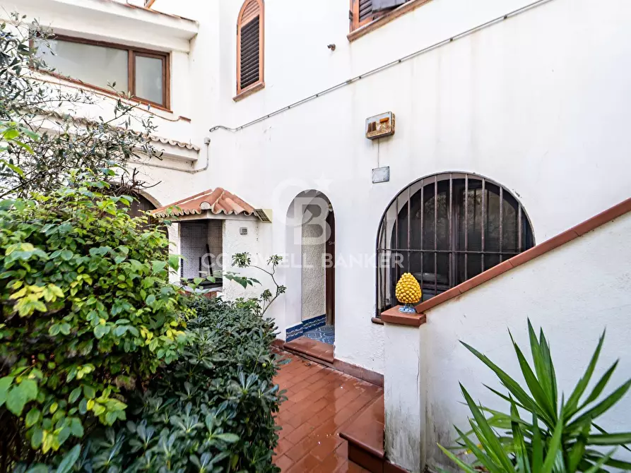 Immagine 62 di Villa in vendita  in Via Consolare Pompea 108 a Messina