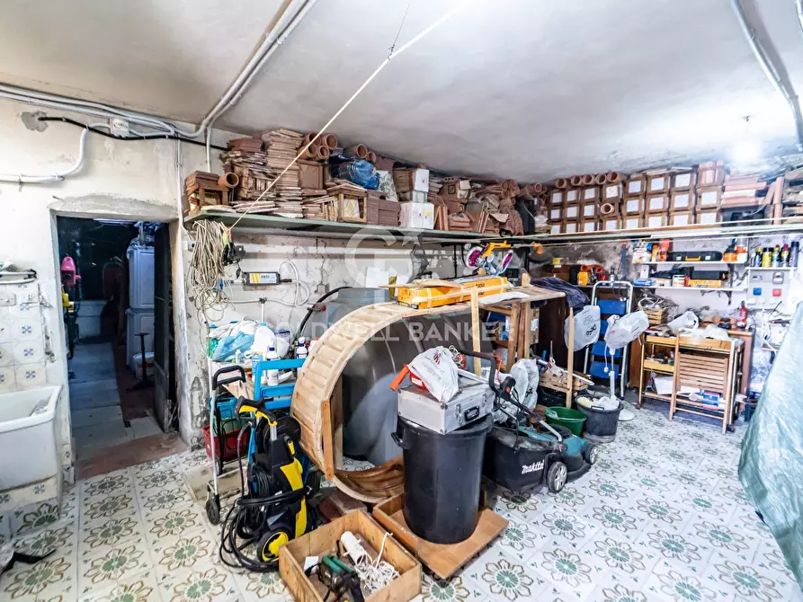 Immagine 65 di Villa in vendita  in Via Consolare Pompea 108 a Messina