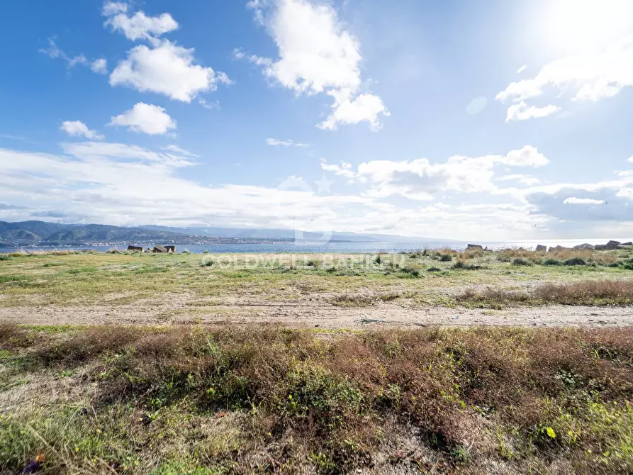 Immagine 68 di Villa in vendita  in Via Consolare Pompea 108 a Messina