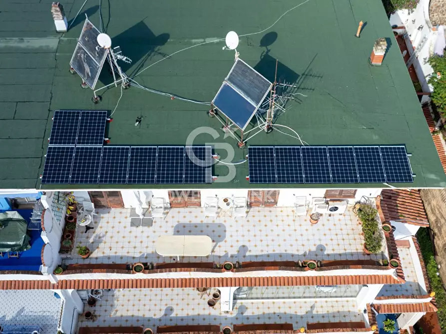 Immagine 73 di Villa in vendita  in Via Consolare Pompea 108 a Messina