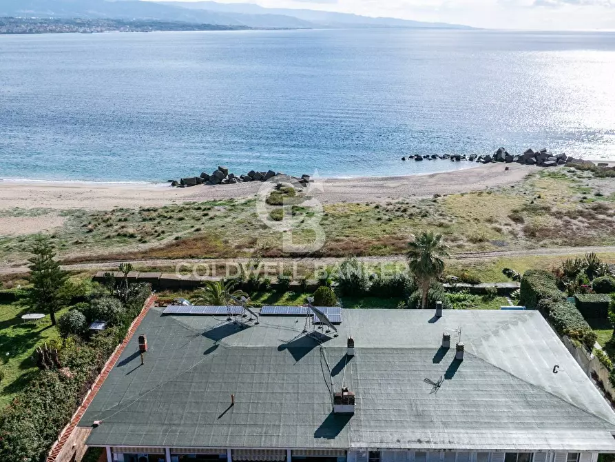 Immagine 79 di Villa in vendita  in Via Consolare Pompea 108 a Messina