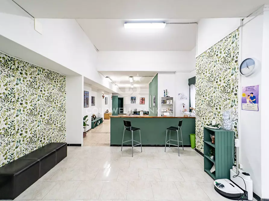 Immagine 1 di Locale commerciale in vendita  in Via Asti 8 a Catania