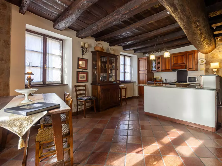 Immagine 13 di Appartamento in vendita  in Via Aurelio Saffi 104 a Viterbo