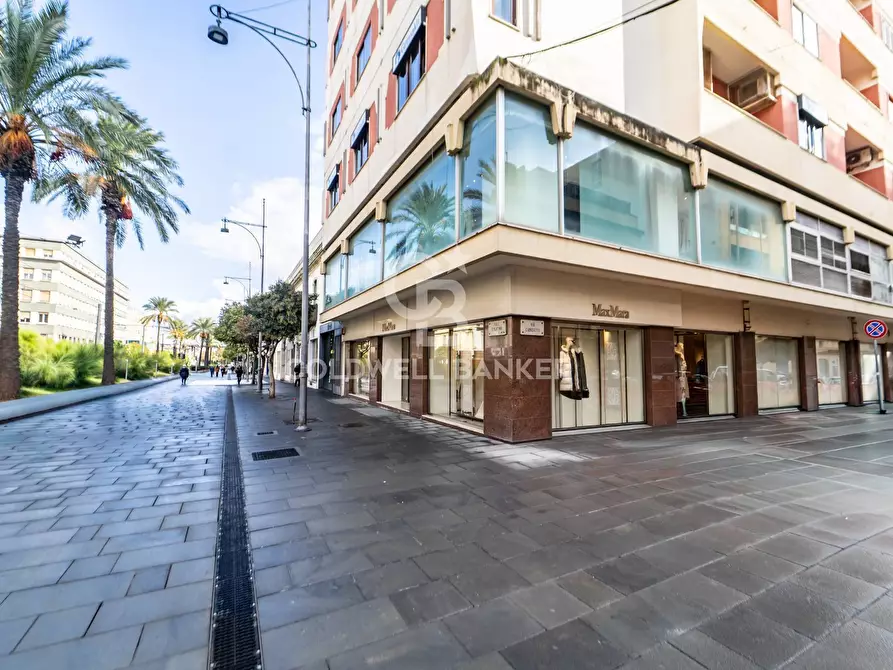 Immagine 1 di Locale commerciale in vendita  in via camiciotti 32 a Messina