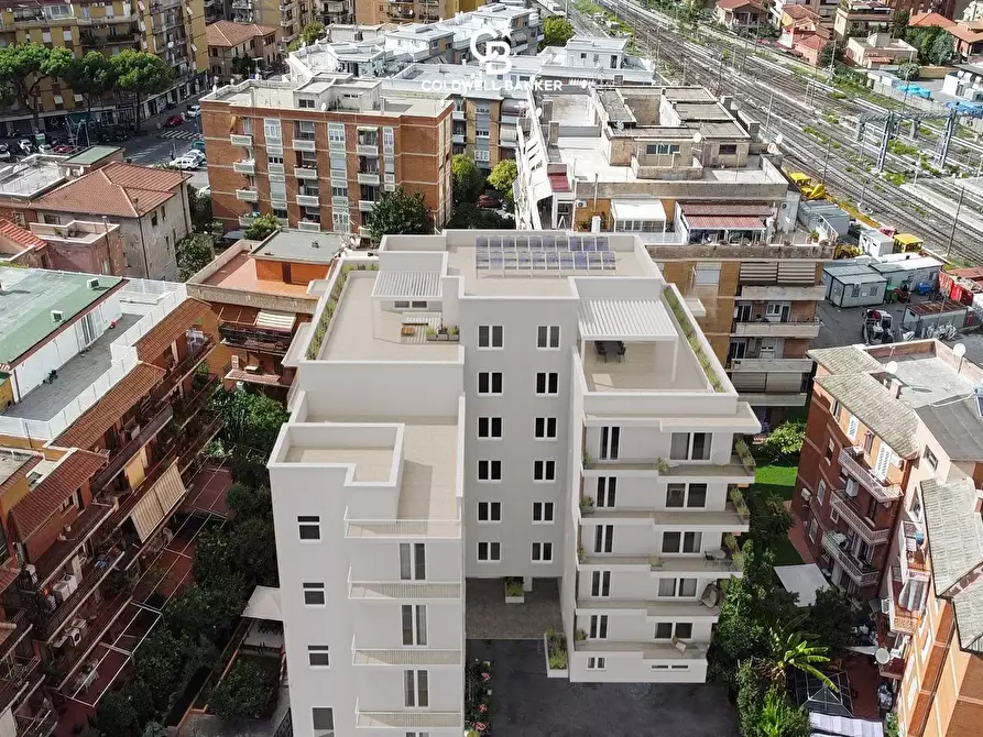 Immagine 1 di Palazzo in vendita  in Via San Francesco d'Assisi 6B a Ciampino