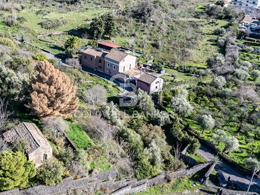 Immagine 21 di Rustico / casale in vendita  in Strada Provinciale 165 35 a Aci Sant'antonio
