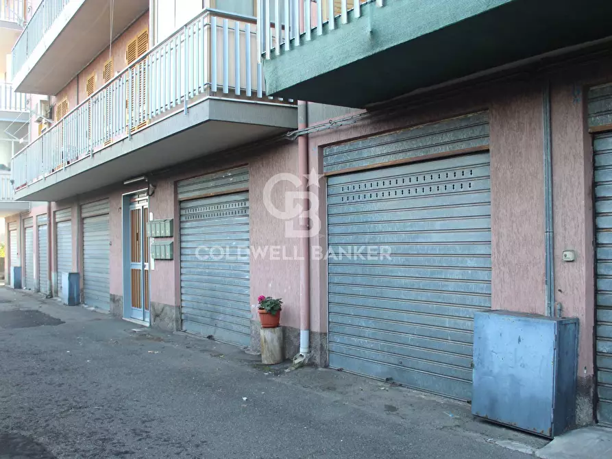 Immagine 21 di Appartamento in vendita  in Via Badia a Aci Catena