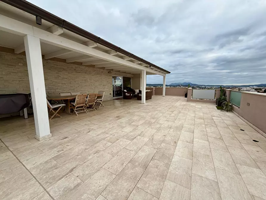 Immagine 10 di Attico in vendita  in Via Giovanni Medrano 8 a Olbia