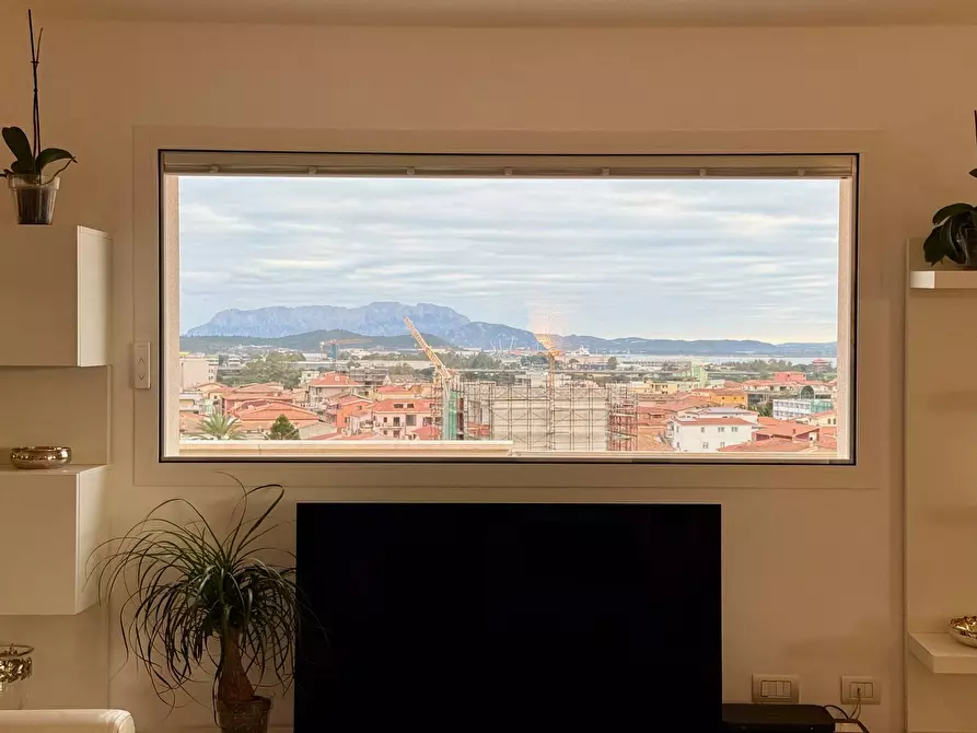 Immagine 14 di Attico in vendita  in Via Giovanni Medrano 8 a Olbia