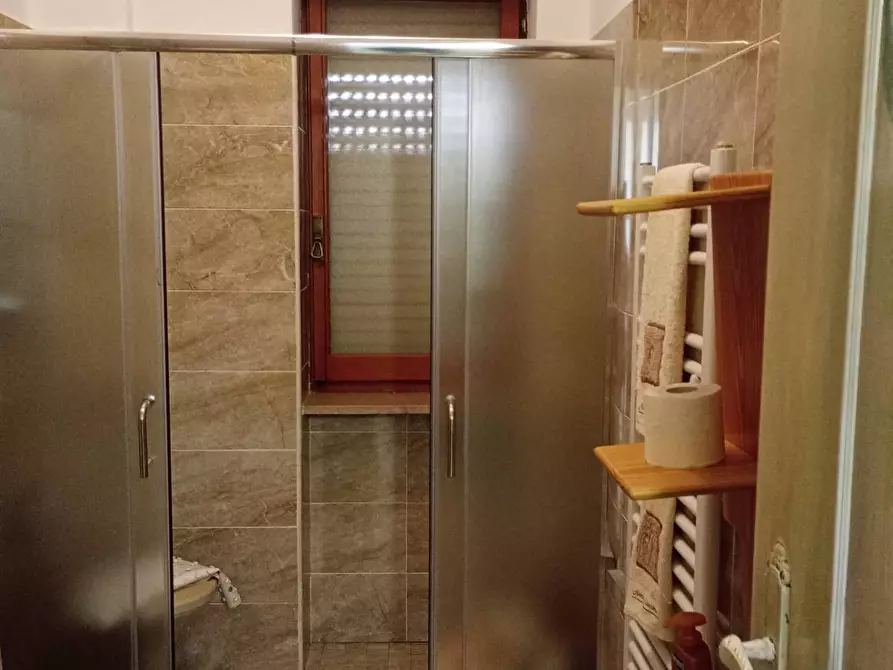 Immagine 16 di Appartamento in vendita  in via giacomo matteotti a Formia