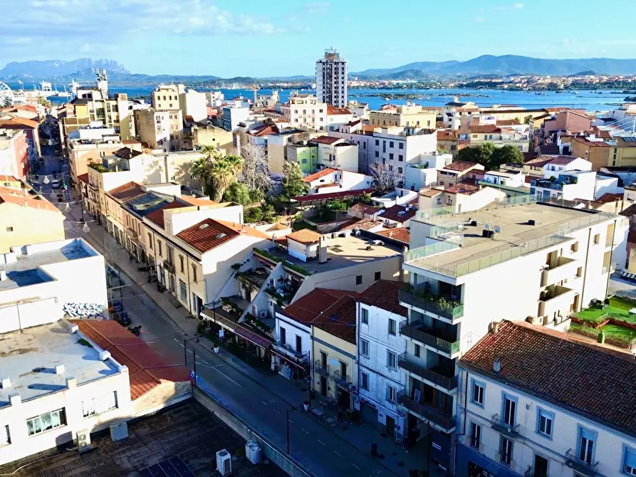 Immagine 3 di Appartamento in vendita  in Corso Umberto i 183 a Olbia