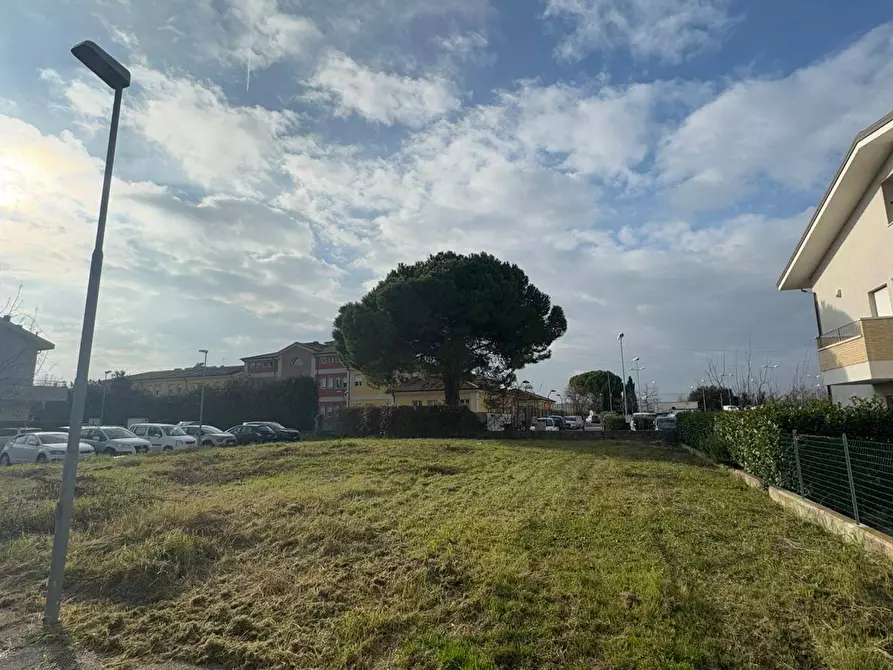 Immagine 2 di Terreno residenziale in vendita  in Via Catellani a Cattolica