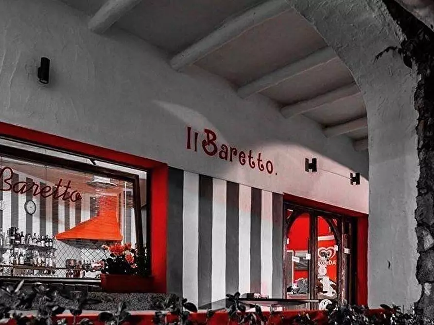 Immagine 4 di Bar / Ristorante in affitto  in Baja Sardinia - Via dei Pini a Arzachena