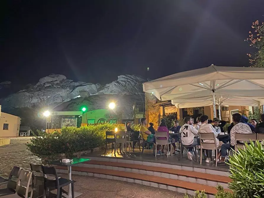 Immagine 3 di Bar / Ristorante in affitto  in Baja Sardinia - Via dei Pini a Arzachena