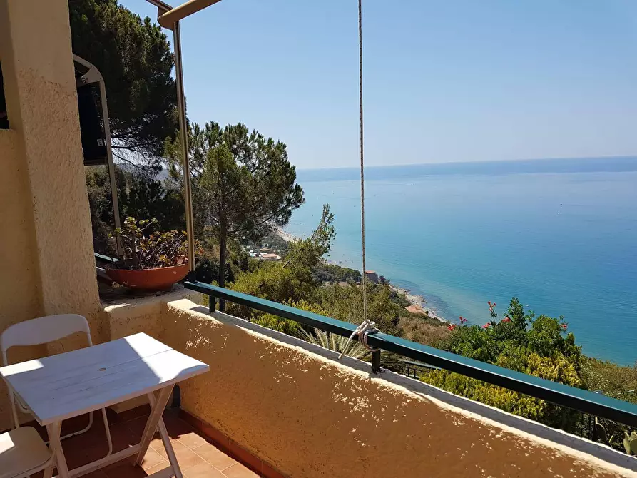 Immagine 30 di Appartamento in vendita  a Pollica