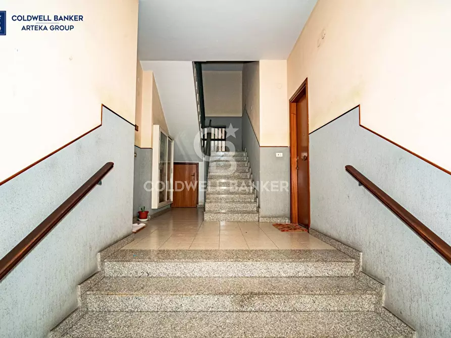 Immagine 4 di Appartamento in vendita  in Via Croce 100 a Aci Catena
