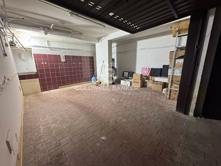 Immagine 1 di Box auto in vendita  in via dei malavoglia 18 a Aci Castello