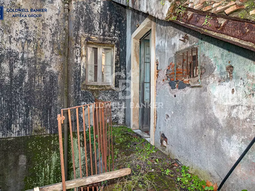 Immagine 17 di Casa indipendente in vendita  in Viale Principe Amedeo 1 - 7 a Acireale