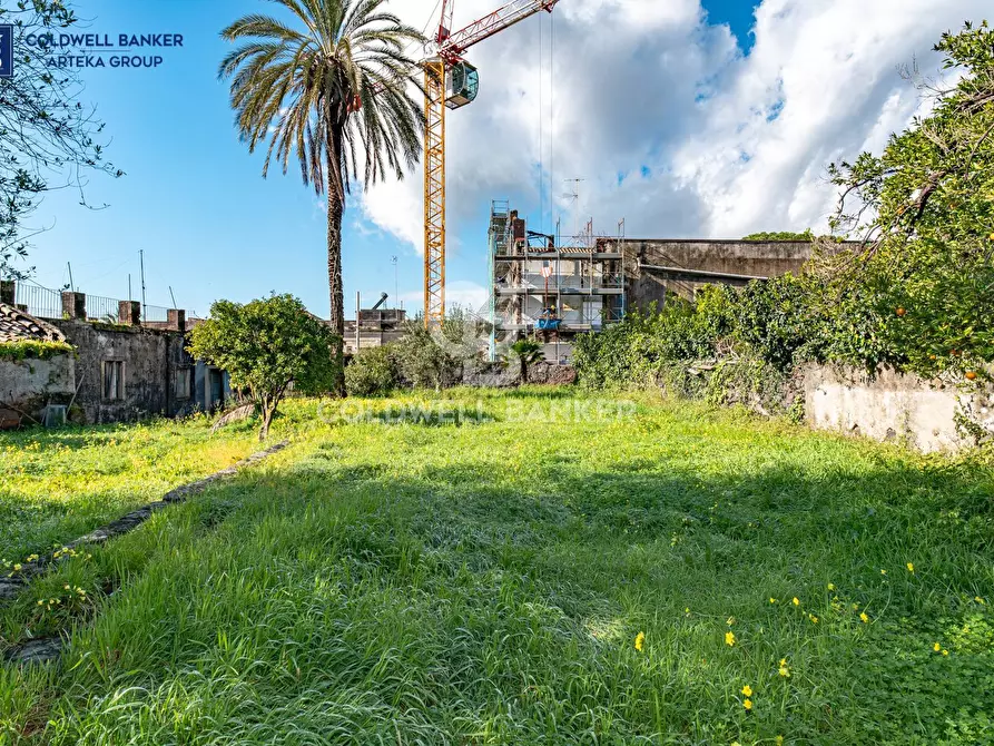 Immagine 25 di Casa indipendente in vendita  in Viale Principe Amedeo 1 - 7 a Acireale