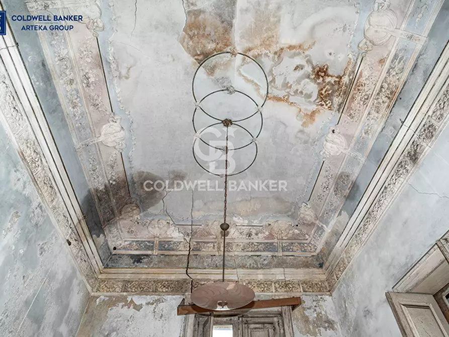 Immagine 30 di Casa indipendente in vendita  in Viale Principe Amedeo 1 - 7 a Acireale