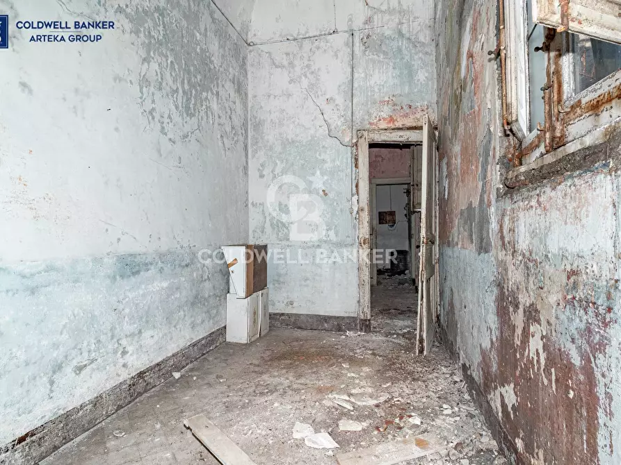 Immagine 11 di Casa indipendente in vendita  in Viale Principe Amedeo 1 - 7 a Acireale