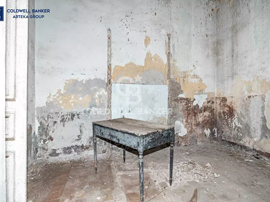 Immagine 39 di Casa indipendente in vendita  in Viale Principe Amedeo 1 - 7 a Acireale