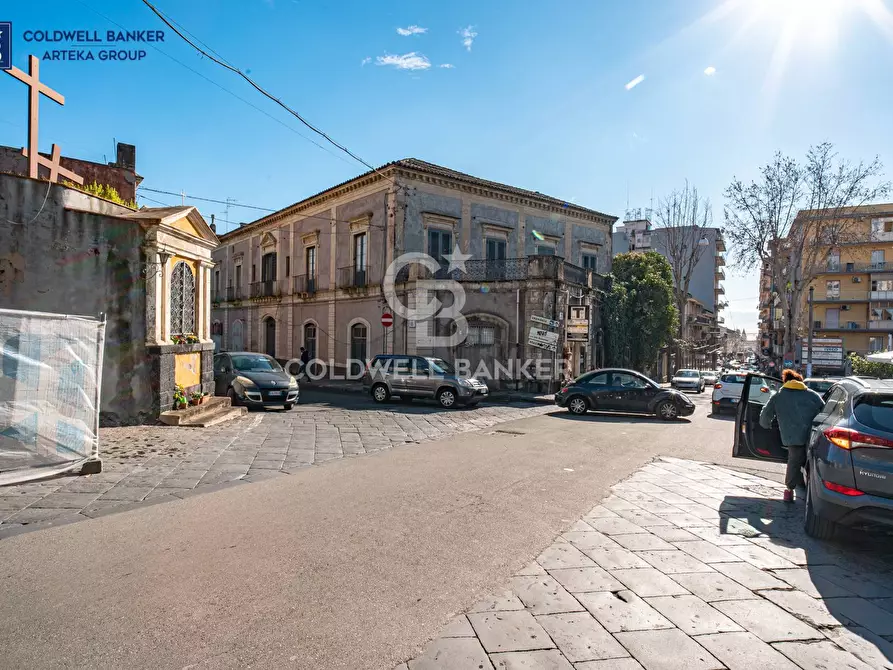 Immagine 52 di Casa indipendente in vendita  in Viale Principe Amedeo 1 - 7 a Acireale