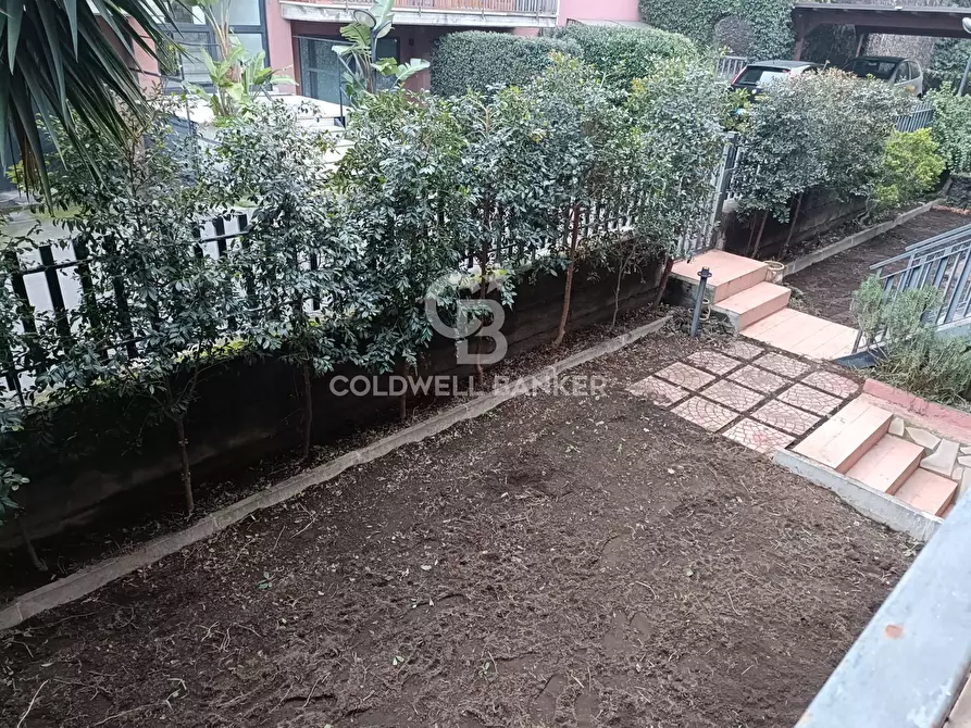 Immagine 30 di Appartamento in vendita  in via Bellini 17 a San Gregorio Di Catania