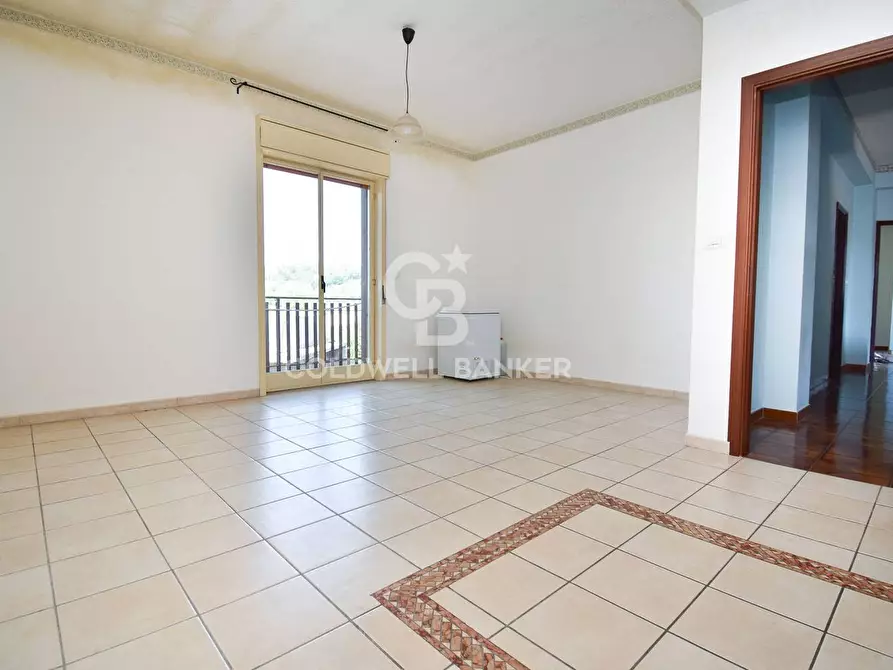 Immagine 11 di Appartamento in vendita  in via Vittorio Emanuele 330 a Aci Catena