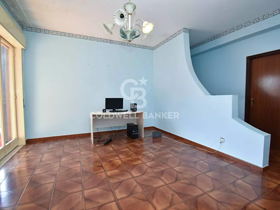 Immagine 3 di Appartamento in vendita  in via Vittorio Emanuele 330 a Aci Catena