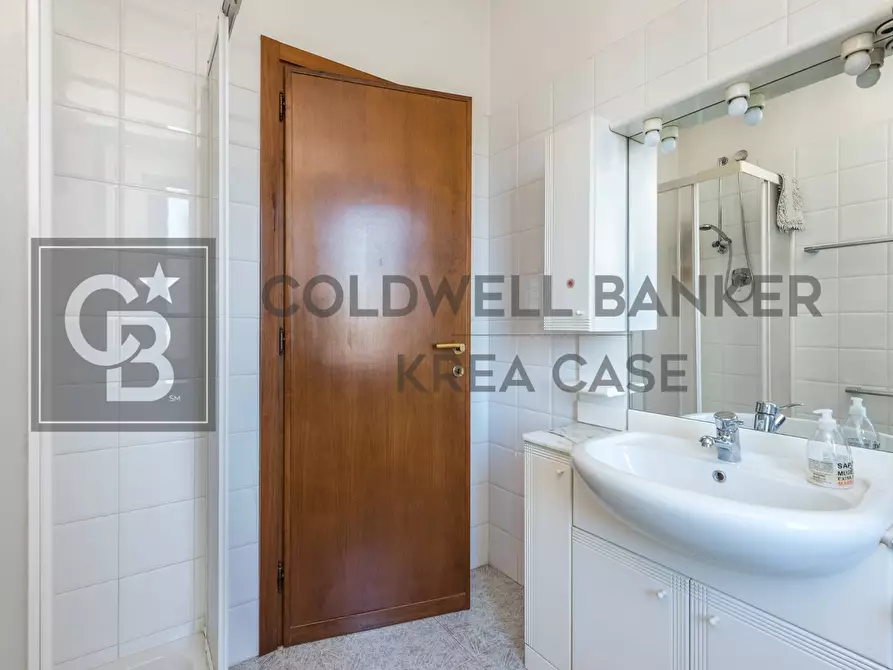 Immagine 29 di Villa in vendita  in Via Caprera 13 a Ciampino