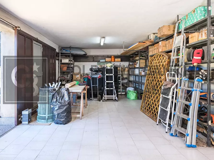 Immagine 38 di Villa in vendita  in Via Caprera 13 a Ciampino