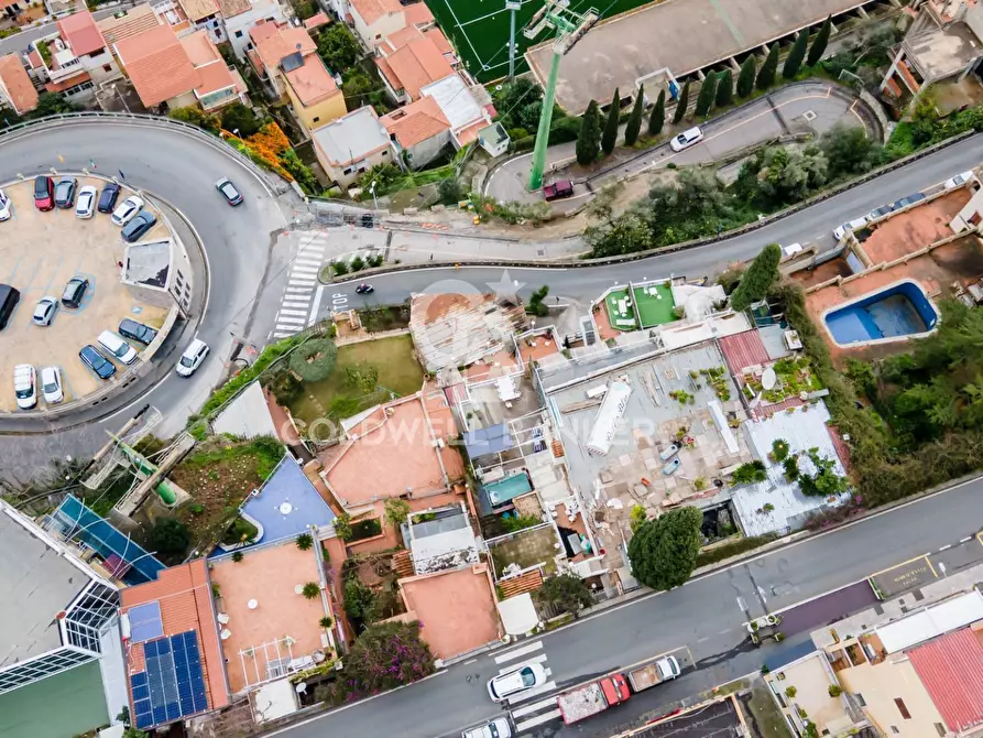 Immagine 7 di Locale commerciale in affitto  in Via Guardiola Vecchia a Taormina