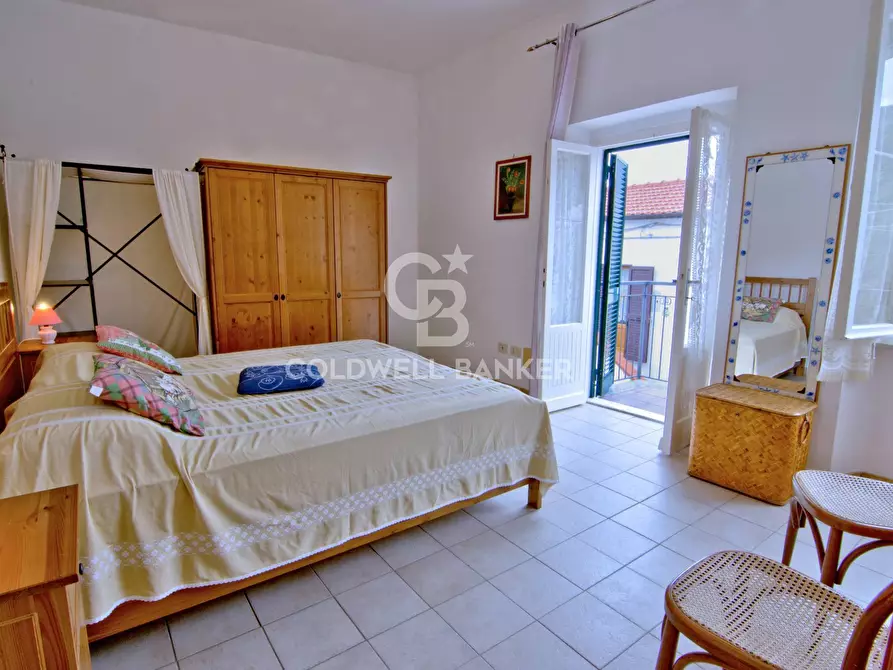 Immagine 4 di Appartamento in vendita  in Via Giuseppe Garibaldi a Campo Nell'elba