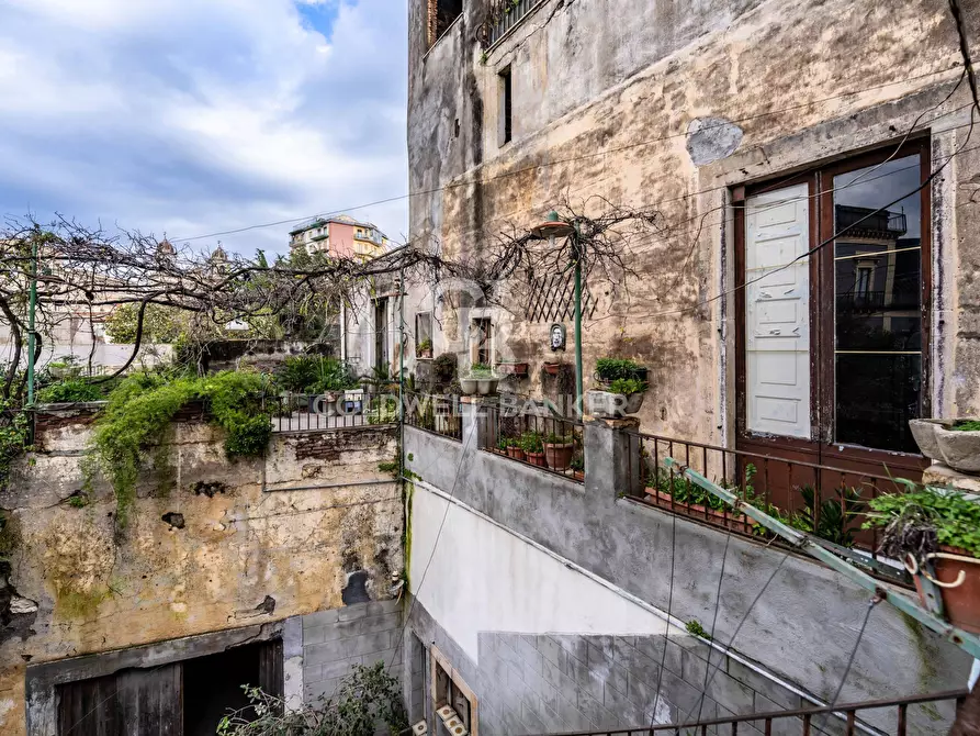 Immagine 11 di Palazzo in vendita  in Via Cavour 29 a Acireale