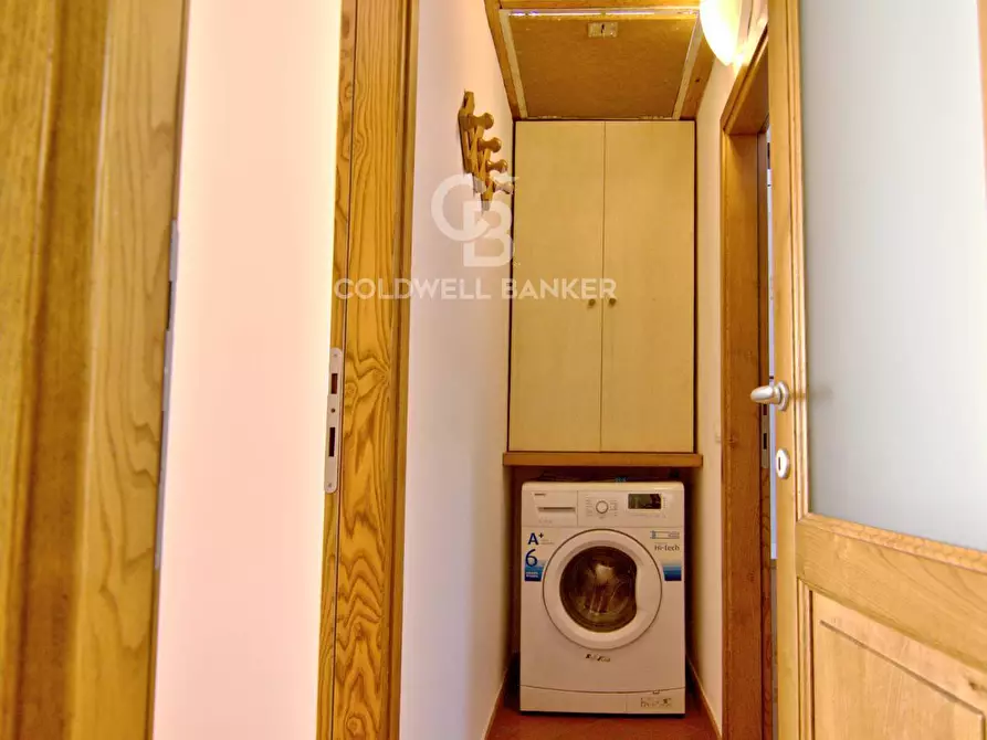 Immagine 16 di Appartamento in vendita  in Via Giovanni Pascoli a Campo Nell'elba