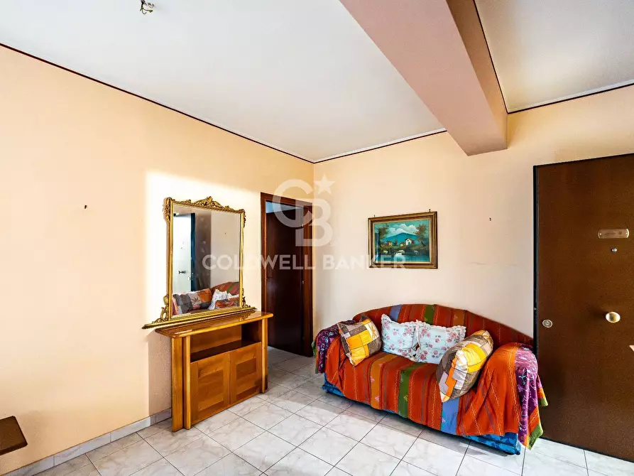 Immagine 5 di Appartamento in vendita  in VIA DELLE MANDRE 37 a Acireale