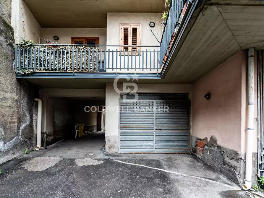 Immagine 19 di Appartamento in vendita  in VIA DELLE MANDRE 37 a Acireale