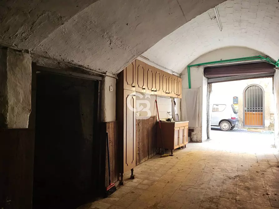 Immagine 5 di Box auto in vendita  in Via del Bottalone a Viterbo