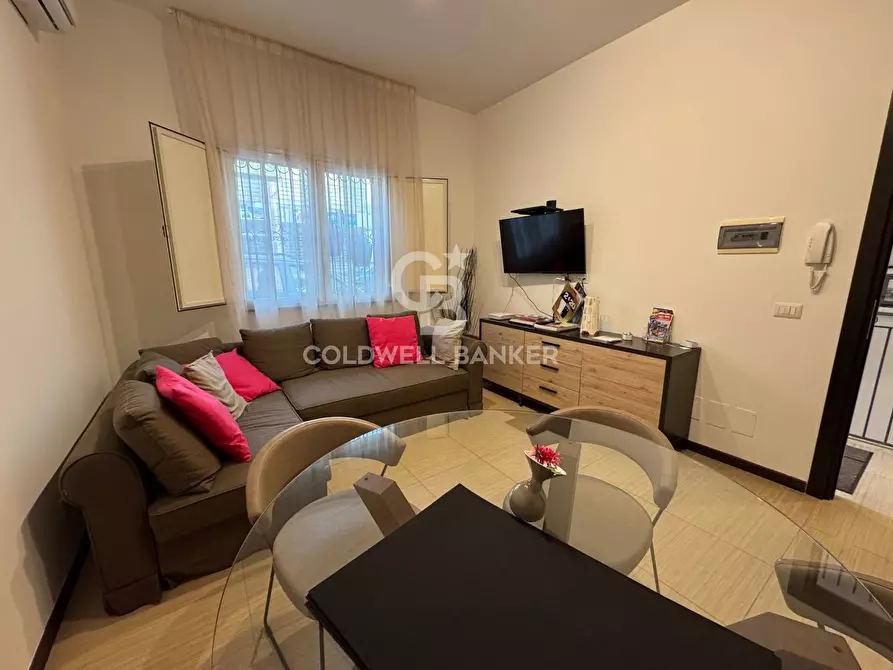 Immagine 6 di Palazzo in vendita  in via provinciale 62 a Aci Castello