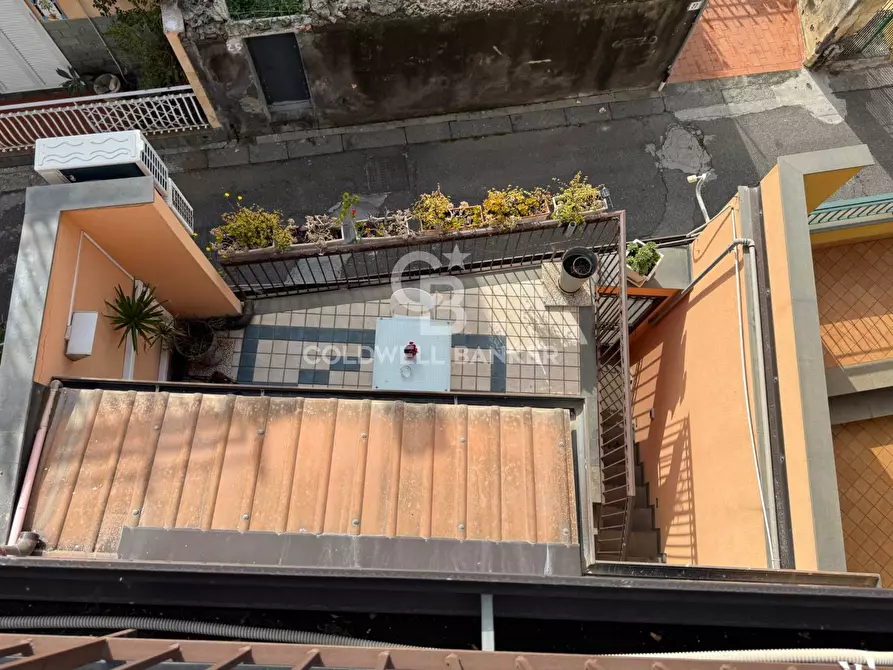 Immagine 16 di Palazzo in vendita  in via provinciale 62 a Aci Castello