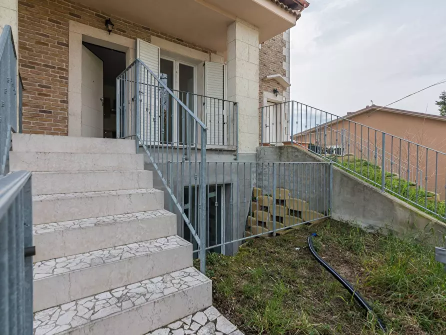 Immagine 21 di Appartamento in vendita  in Via Della Quercia a Mombaroccio