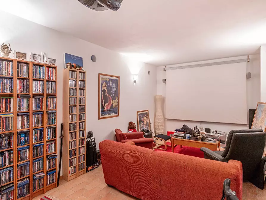 Immagine 39 di Villa in vendita  in Via Roberto Mazzucco a Roma