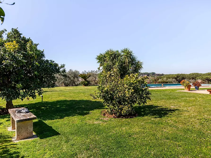 Immagine 47 di Villa in vendita  in Via Roberto Mazzucco a Roma