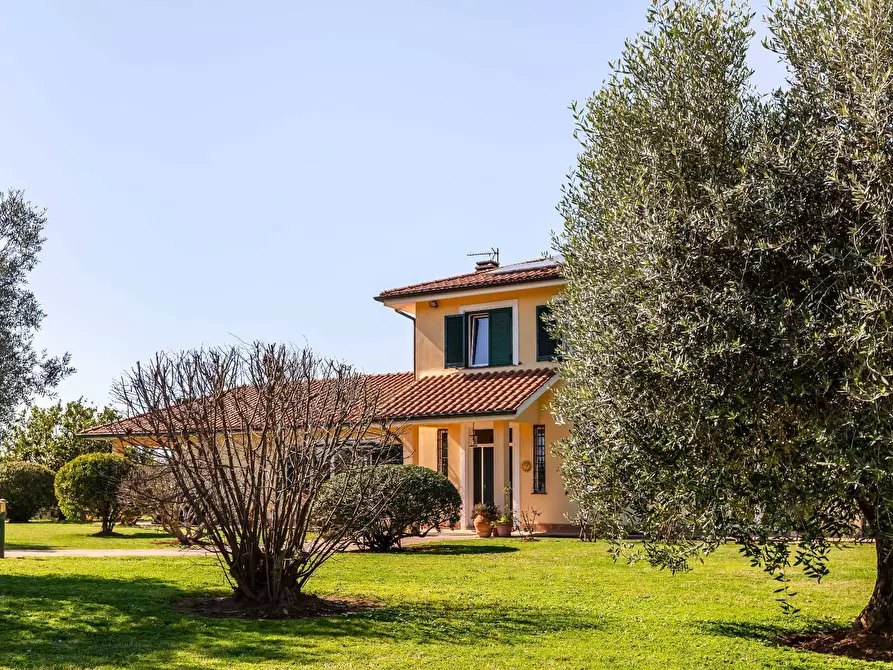 Immagine 55 di Villa in vendita  in Via Roberto Mazzucco a Roma