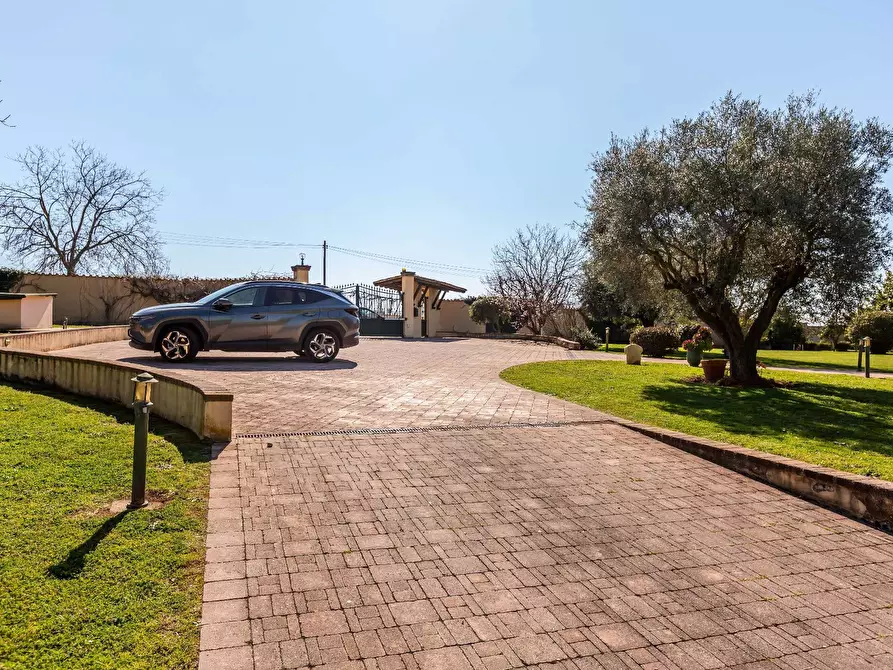 Immagine 56 di Villa in vendita  in Via Roberto Mazzucco a Roma