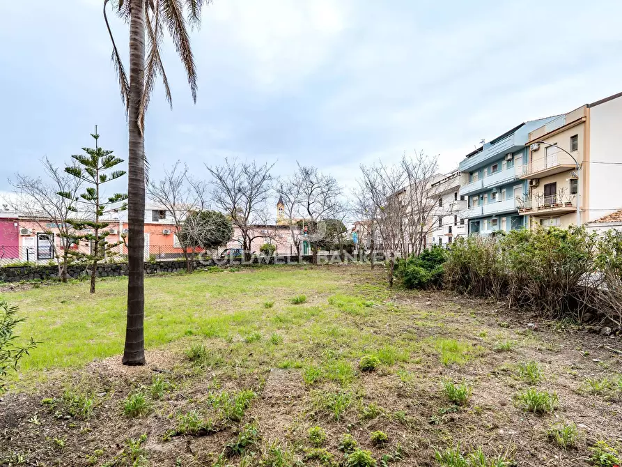 Immagine 9 di Appartamento in vendita  in VIA SPIAGGIA 111 a Giardini-Naxos