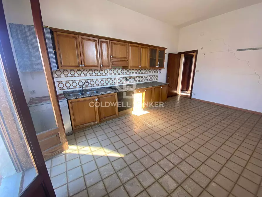 Immagine 12 di Appartamento in vendita  in Via Francesco Orestano 26 a Aci Sant'antonio